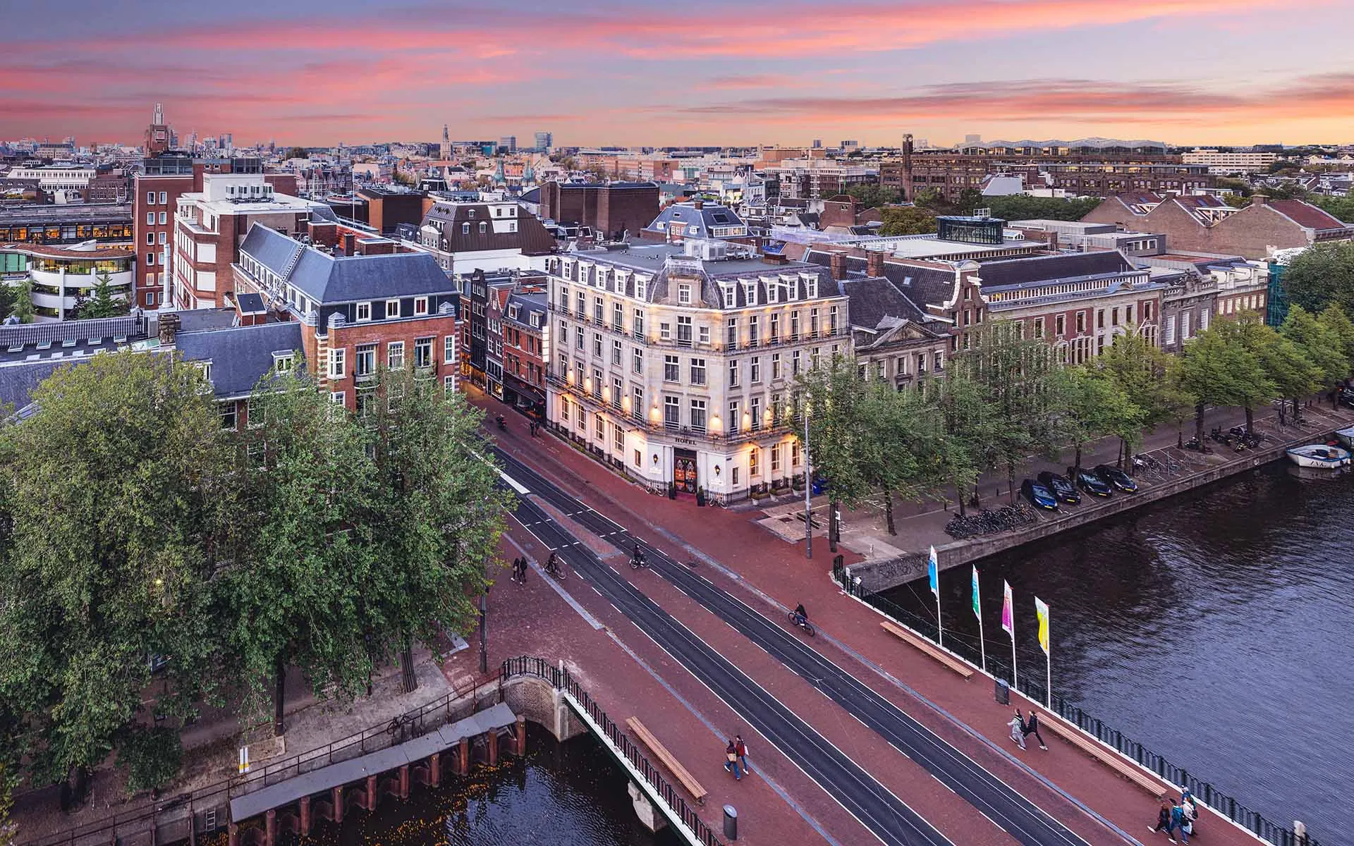 Banks Mansion Amsterdam grachtenpand - Historisch boutique hotel in hartje Amsterdam
