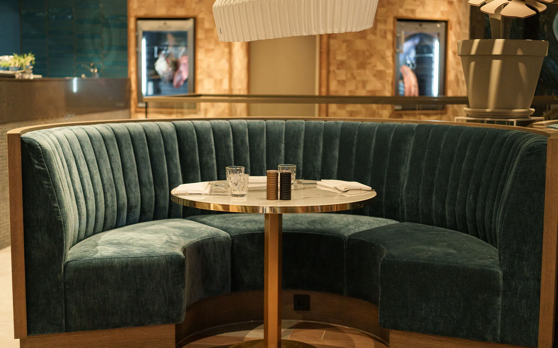 Carlton Oasis faciliteiten - Unieke ontspannen energie in Restaurant Roam