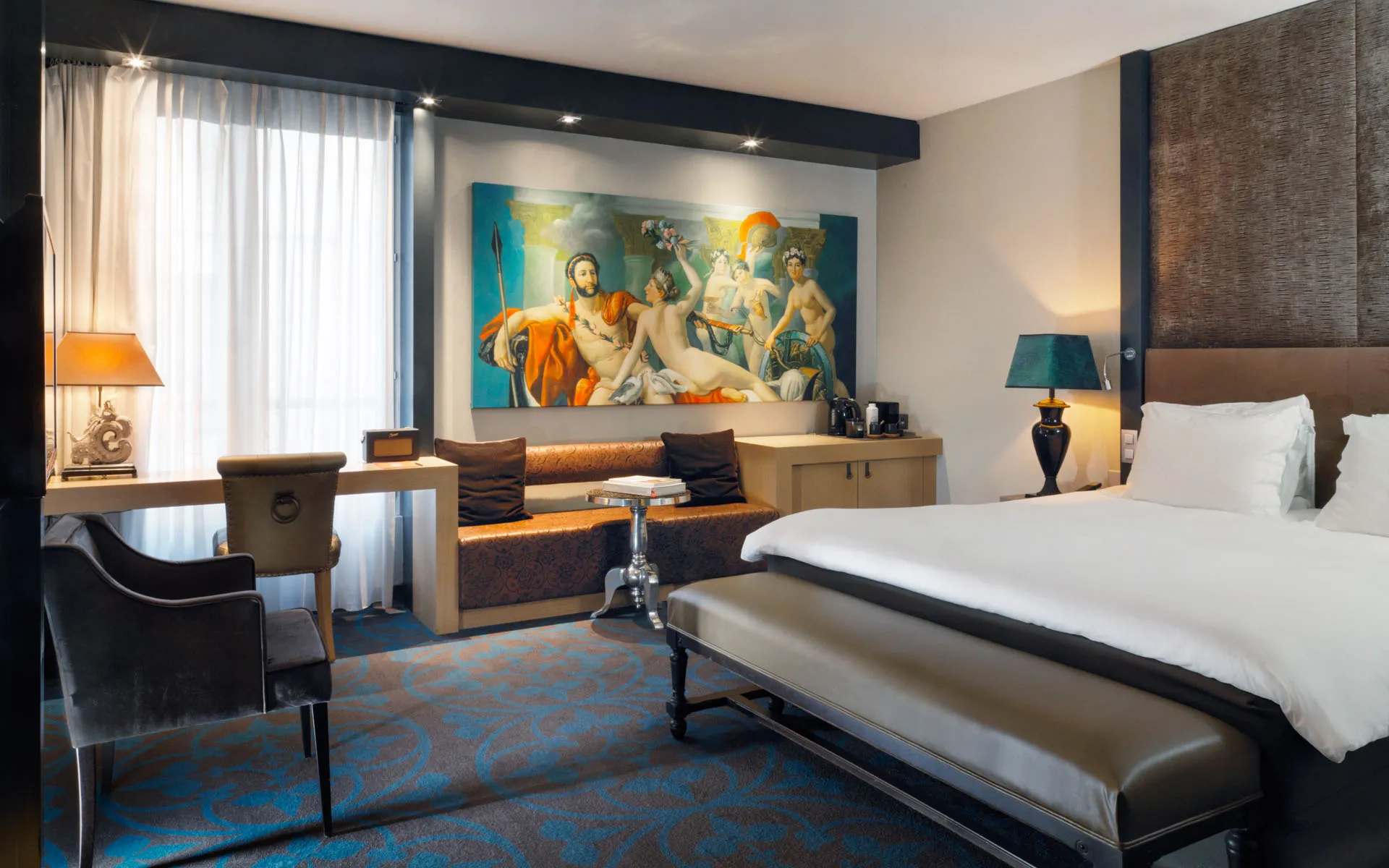 The Dominican hotelkamer - Klassieke elegantie ontmoet moderne grandeur